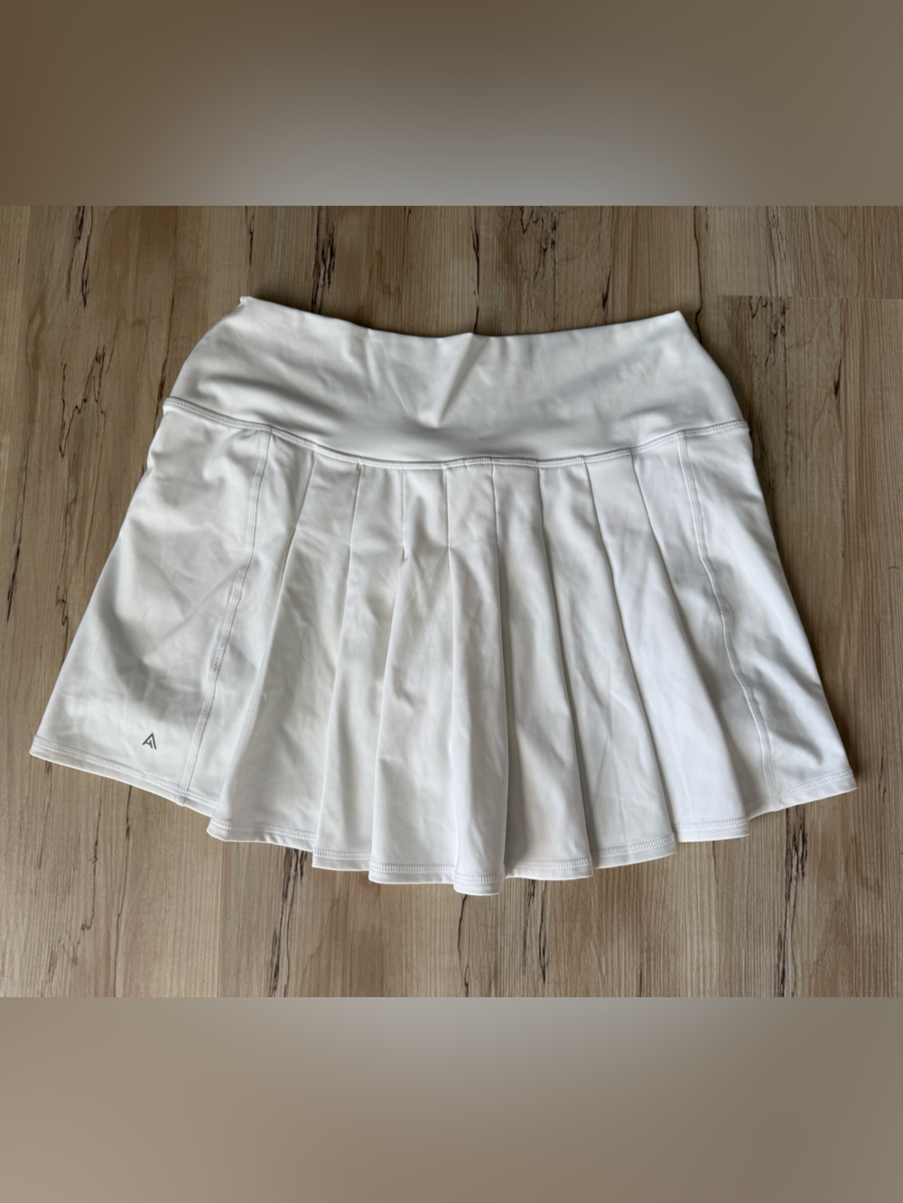 Adair White Golf Skort XL Crossover Waist Built-In Shorts Tennis - Picture 3 of 6
